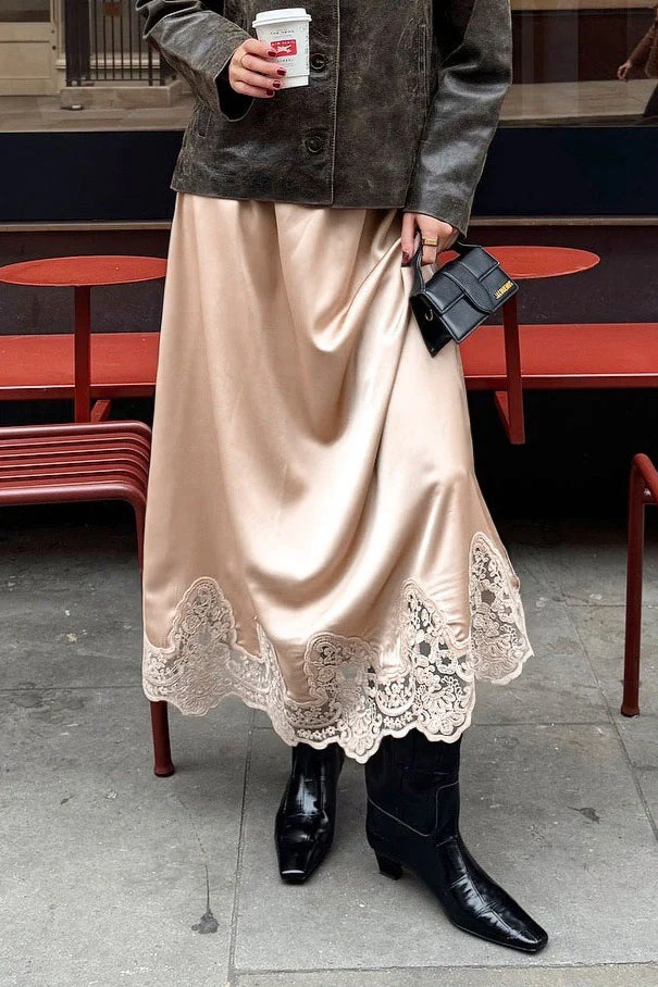 Elegant Lace Trim A Line Skirt - Image 2