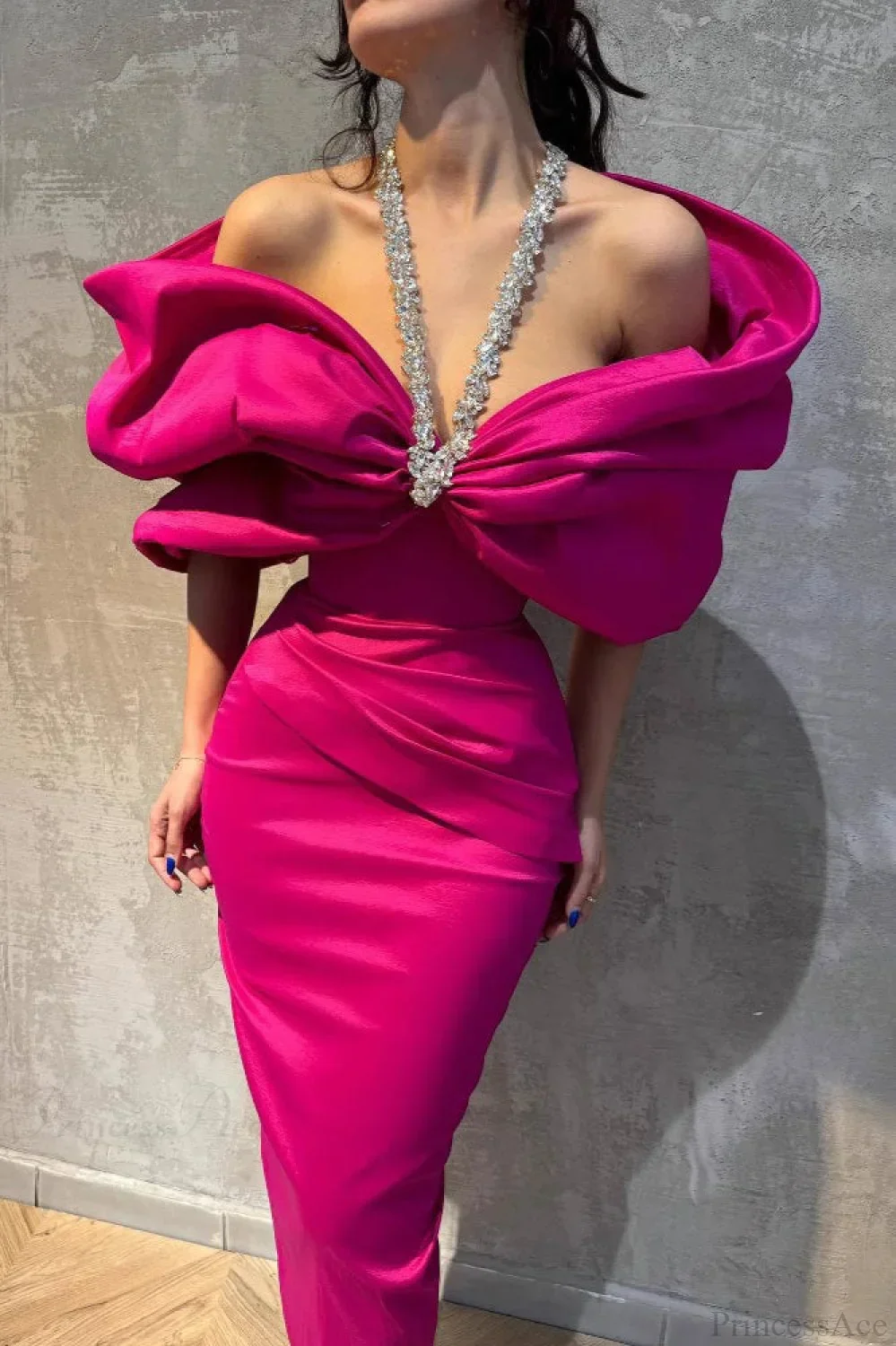 Elegant Rhinestone Halter Off-the-Shoulder Bodycon Evening Dress - Image 2