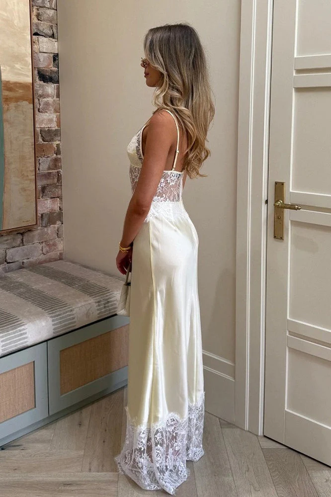 Elegant Sexy Deep V Sheer Lace Patchwork Maxi Dress - Image 3