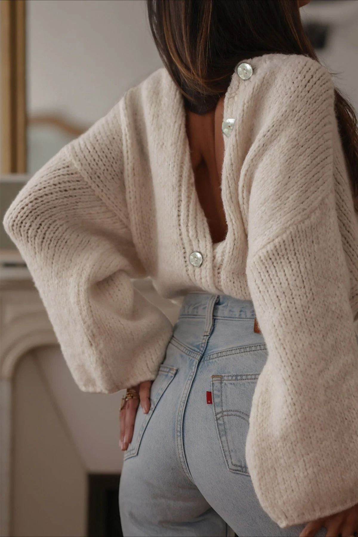 Elegant Solid Single Breasted Knit Cardigan - Image 6