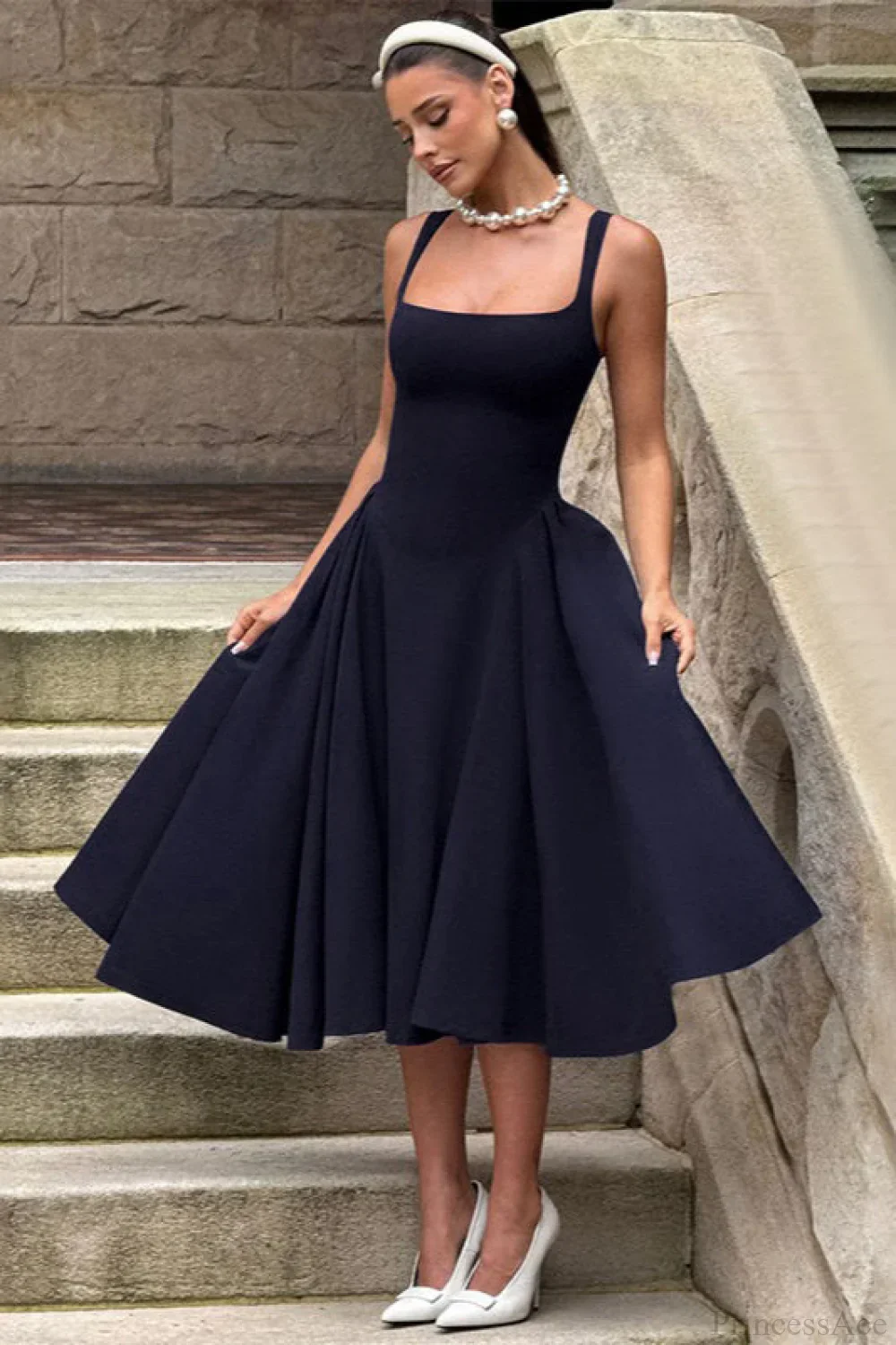 Elegant Square Neck Backless Fitted Cami Maxi Dress - Image 2