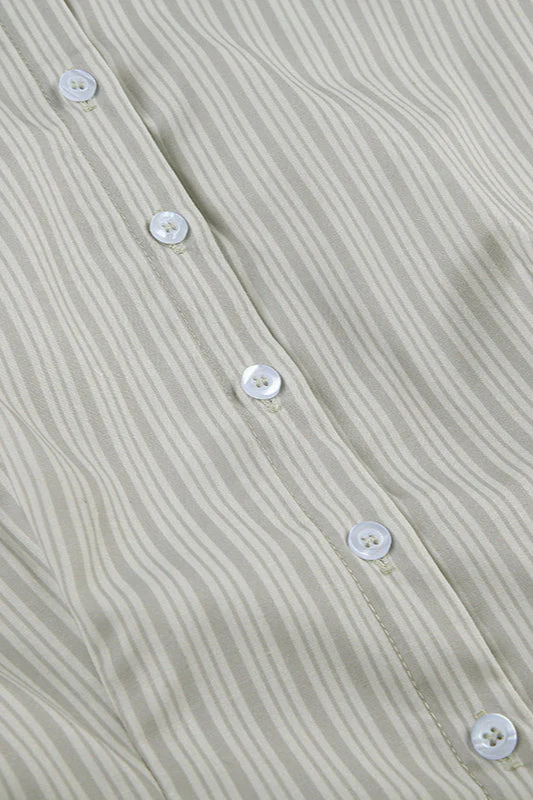 Elegant Striped Regular Shoulder Fitted Blouse - Image 5