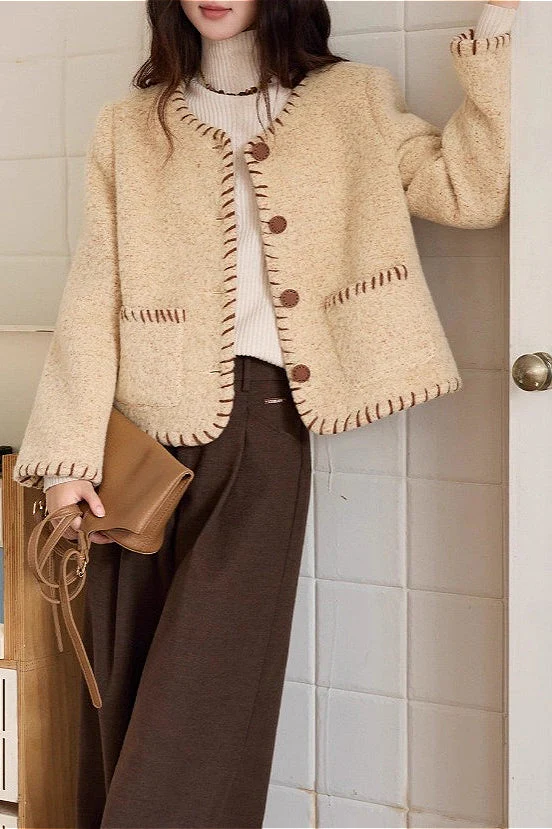 Elegant Textured Wool Two-tone Coat - Image 2