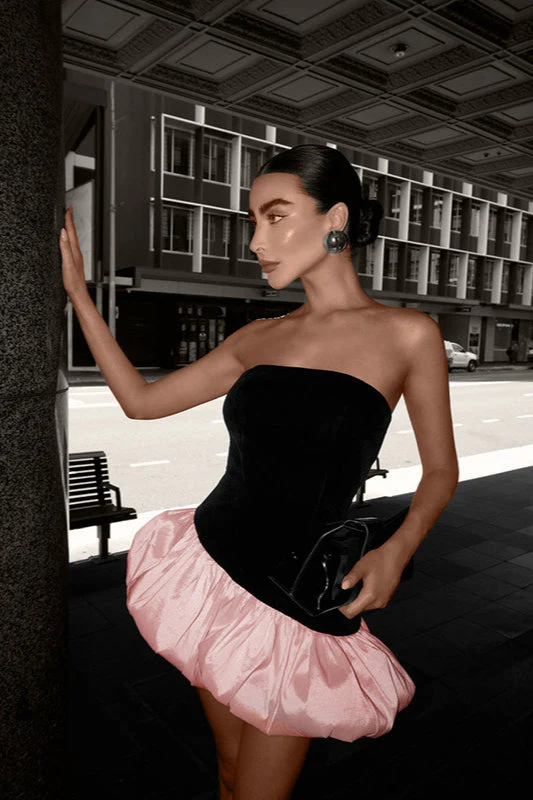 Elegant Velvet Paneled Strapless Puff Mini Dress - Image 3