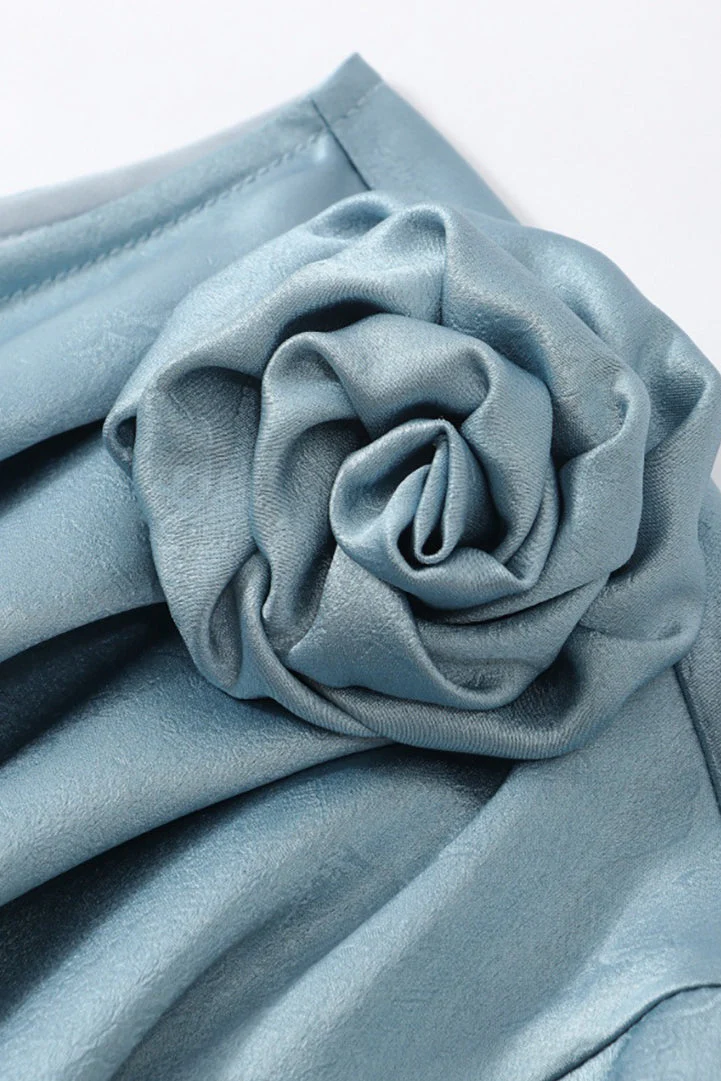 Embossed Rose Detail Removable Shoulder Blouse - Image 3