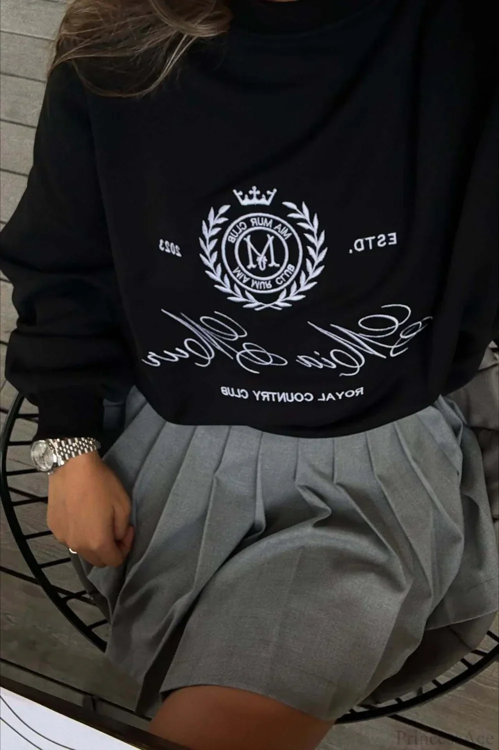 Embroidery Solid Color Loose Versatile Crew Neck Sweatshirt - Image 2