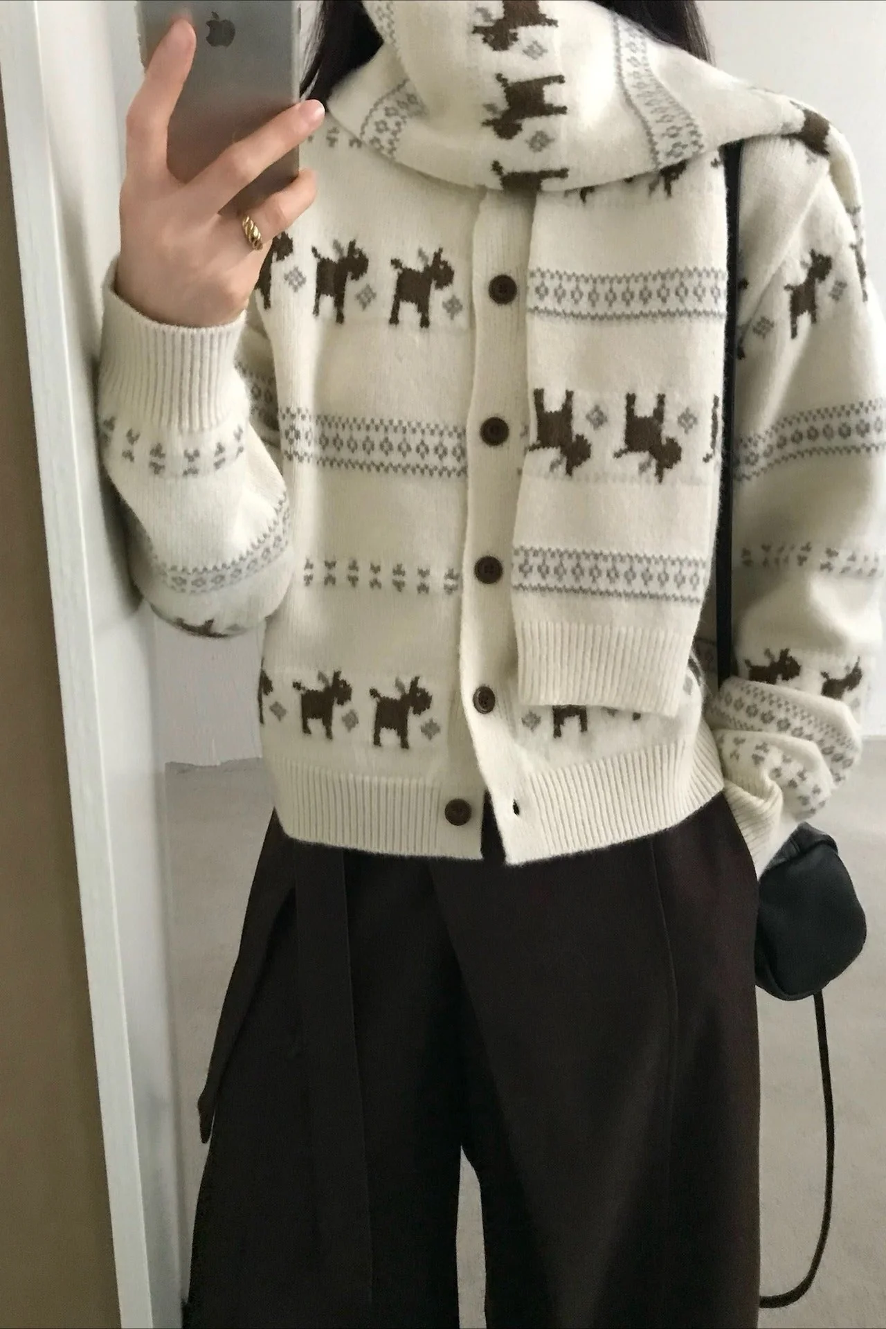 Tassel Knit Cardigan - Image 11