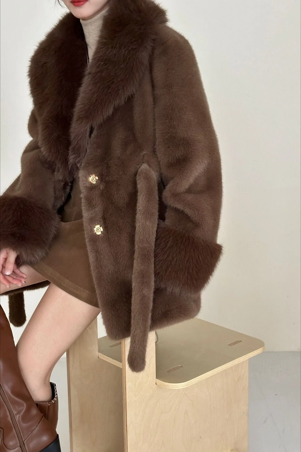 Faux Animal Fur Suede Mid-Length Notch Collar Tie Waist Coat - Image 3