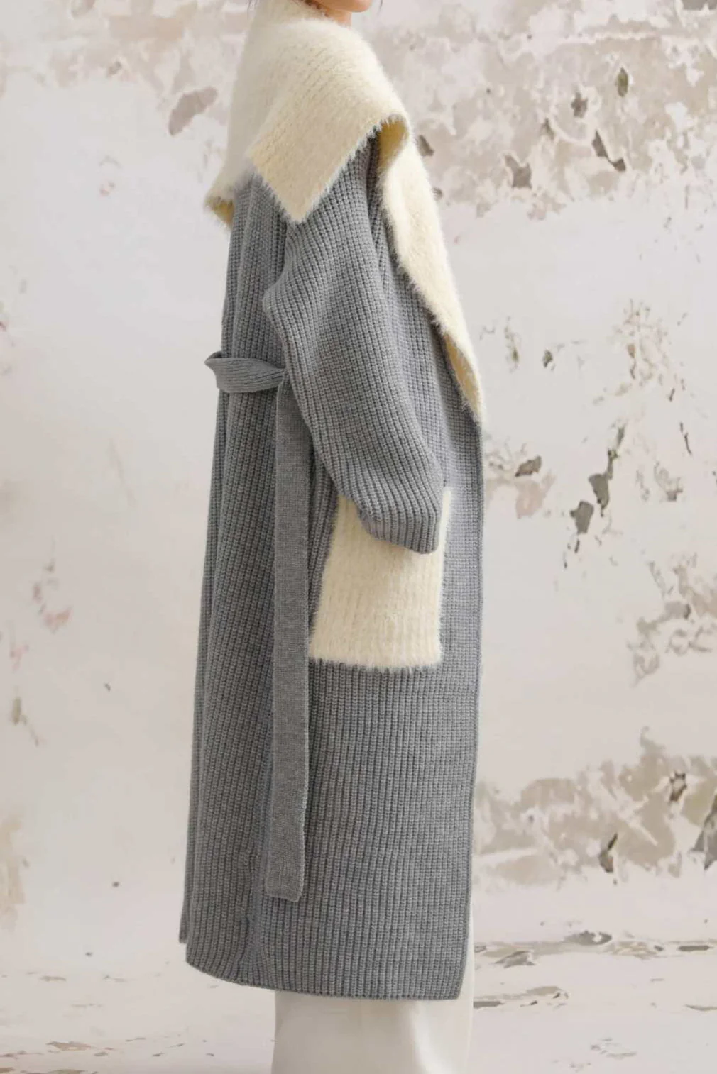 Faux Fur Collar Long Patchwork Loose Knit Overcoat - Image 10