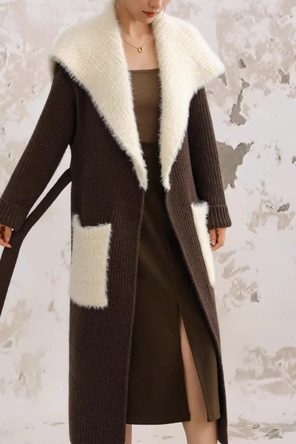 Faux Fur Collar Long Patchwork Loose Knit Overcoat - Image 4