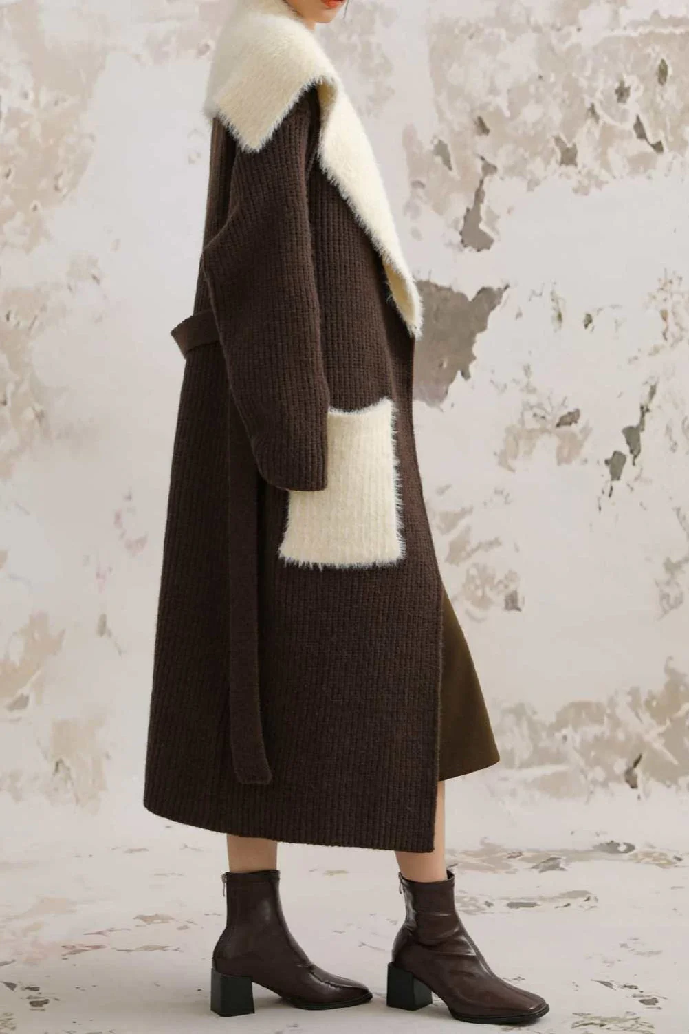 Faux Fur Collar Long Patchwork Loose Knit Overcoat - Image 7