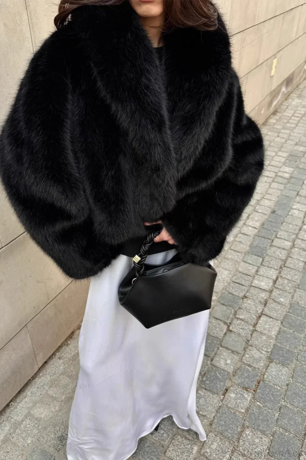 Faux Fur Collared Warm Longline Coat - Image 4