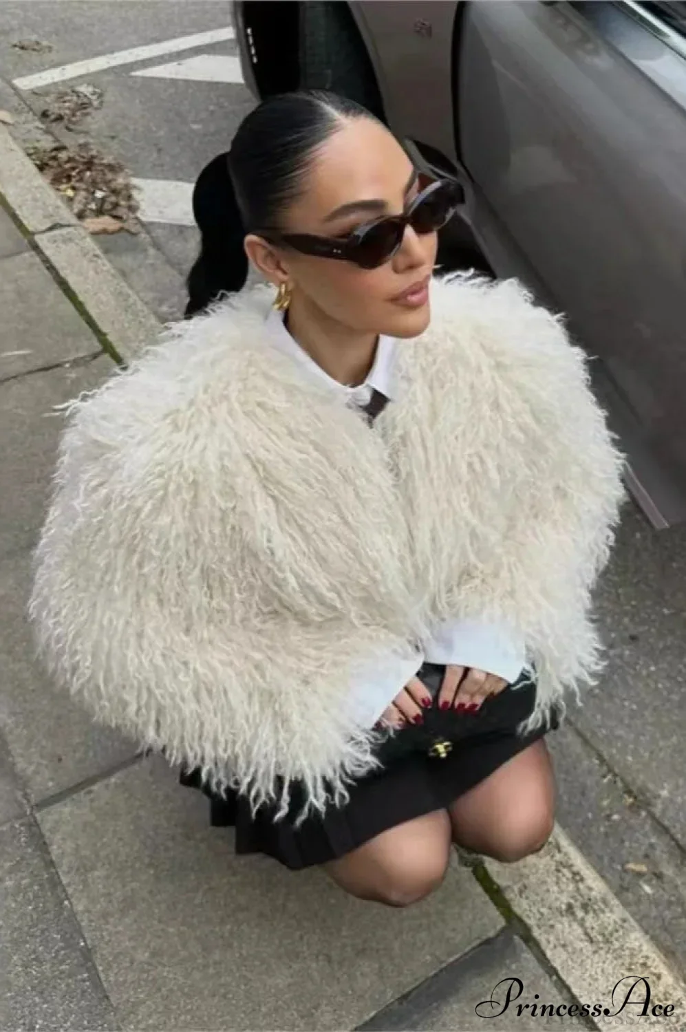 Faux Fur Short Warm Long-Sleeve Street Coat - Image 3