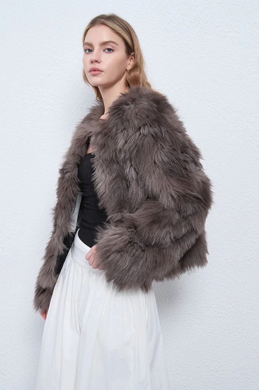 Faux Raccoon Fur Plush Coat with Retro Style - Image 4