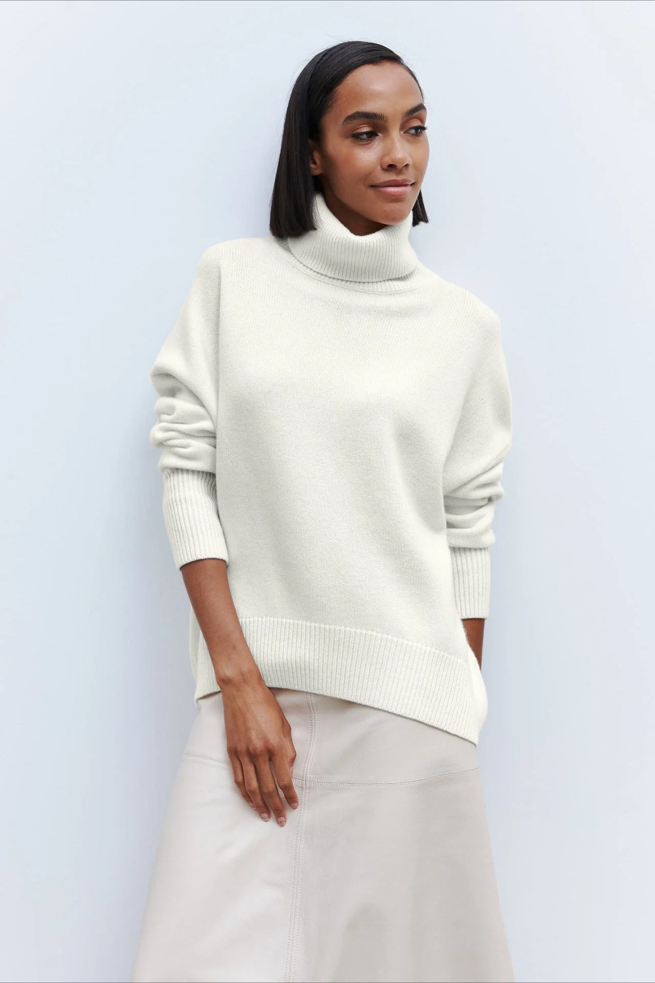 Anti-Pilling Loose Turtleneck Sweater - Image 4