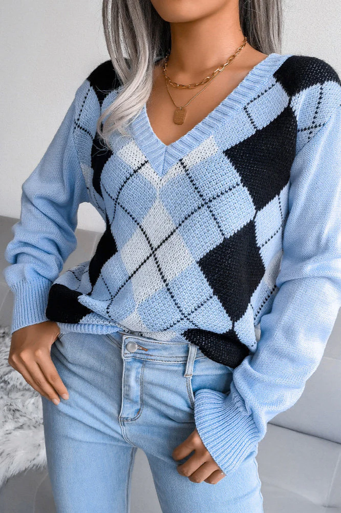 Argyle V-Neck Knit Pullover Sweater - Image 3