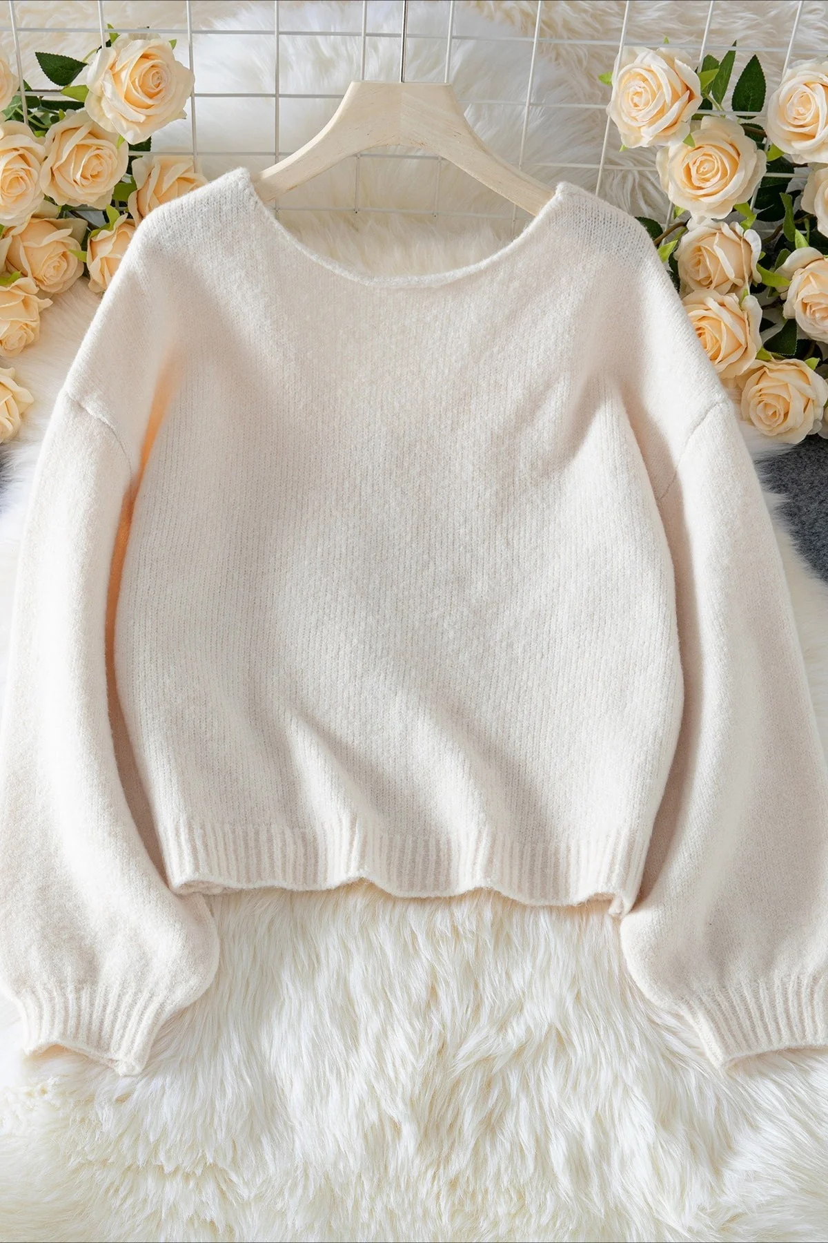 Backless Bow Tie Knit Sweater - Image 11