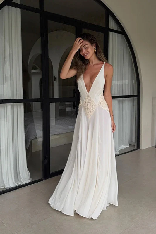 Backless V-Neck Boho Dress - Image 18