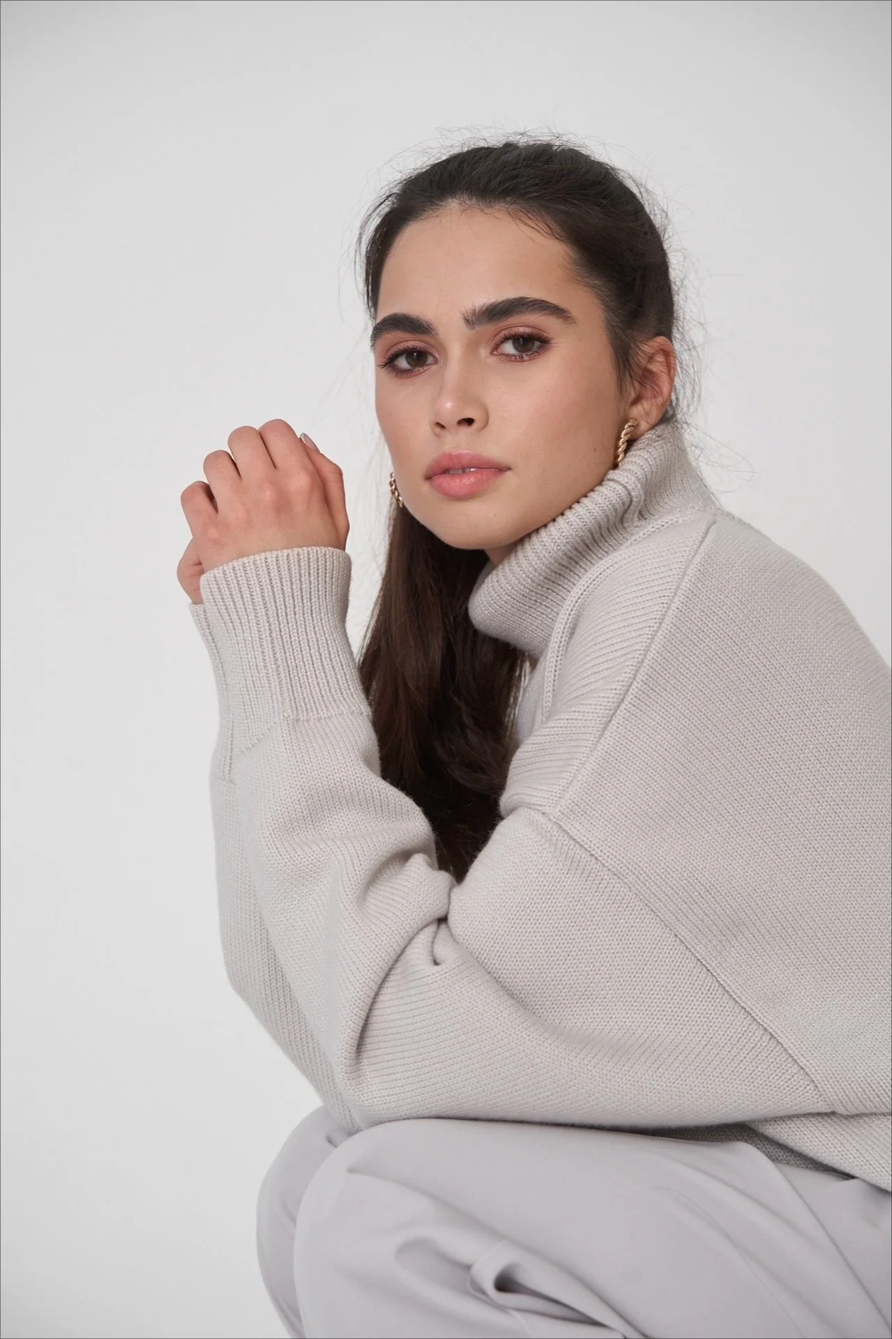 Basic Solid Knit Turtleneck Sweater - Image 13