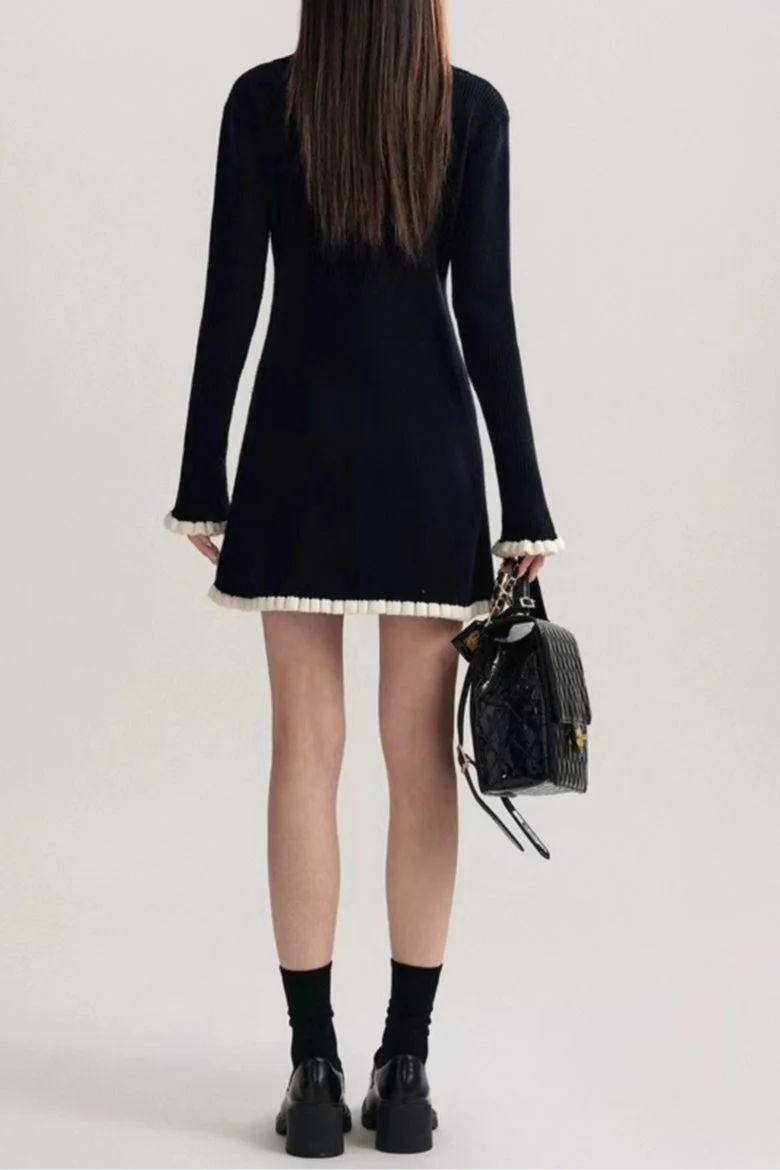 Black Contrast V-Neck Sweater Dress - Image 5