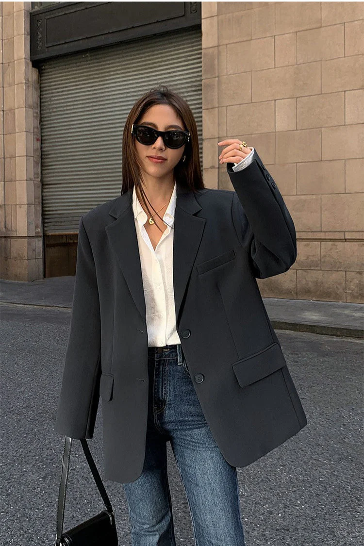 Black Slouchy Retro Style Blazer - Image 9
