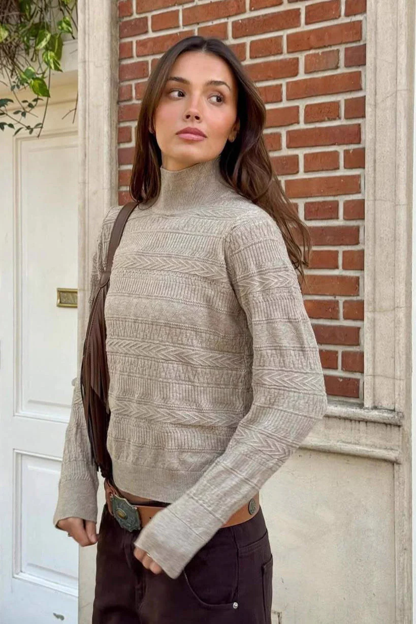 Cable Knit Round Neck Knit Top - Image 8