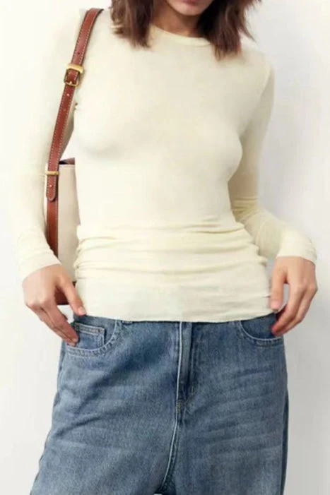 Cashmere Solid Slim Fit Knit Top - Image 3
