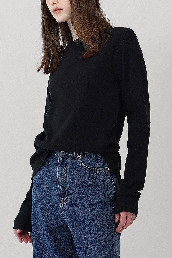Classic Round Neck Knit Top - Image 13