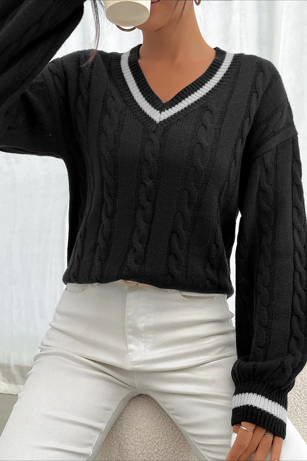 Colorblock Cable Knit V Neck Sweater - Image 7