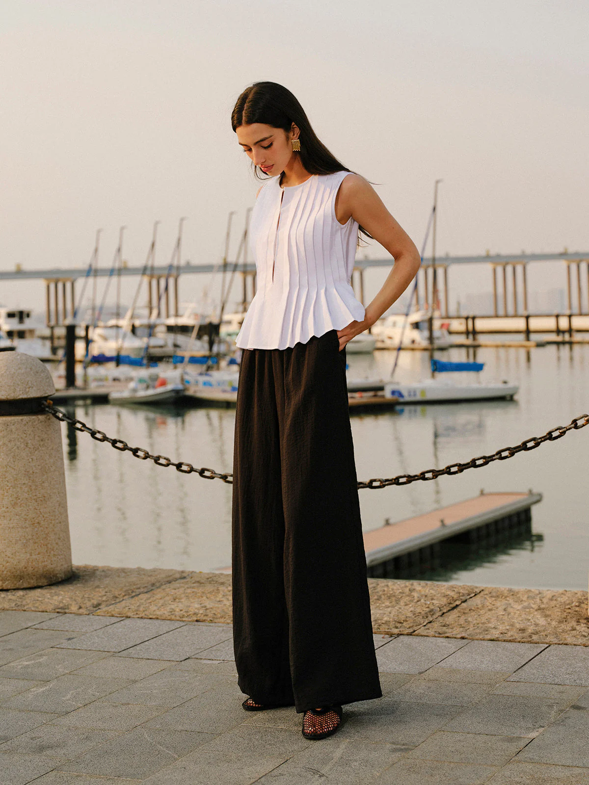 Cotton & Linen Pleated Back Tie Top - Image 8