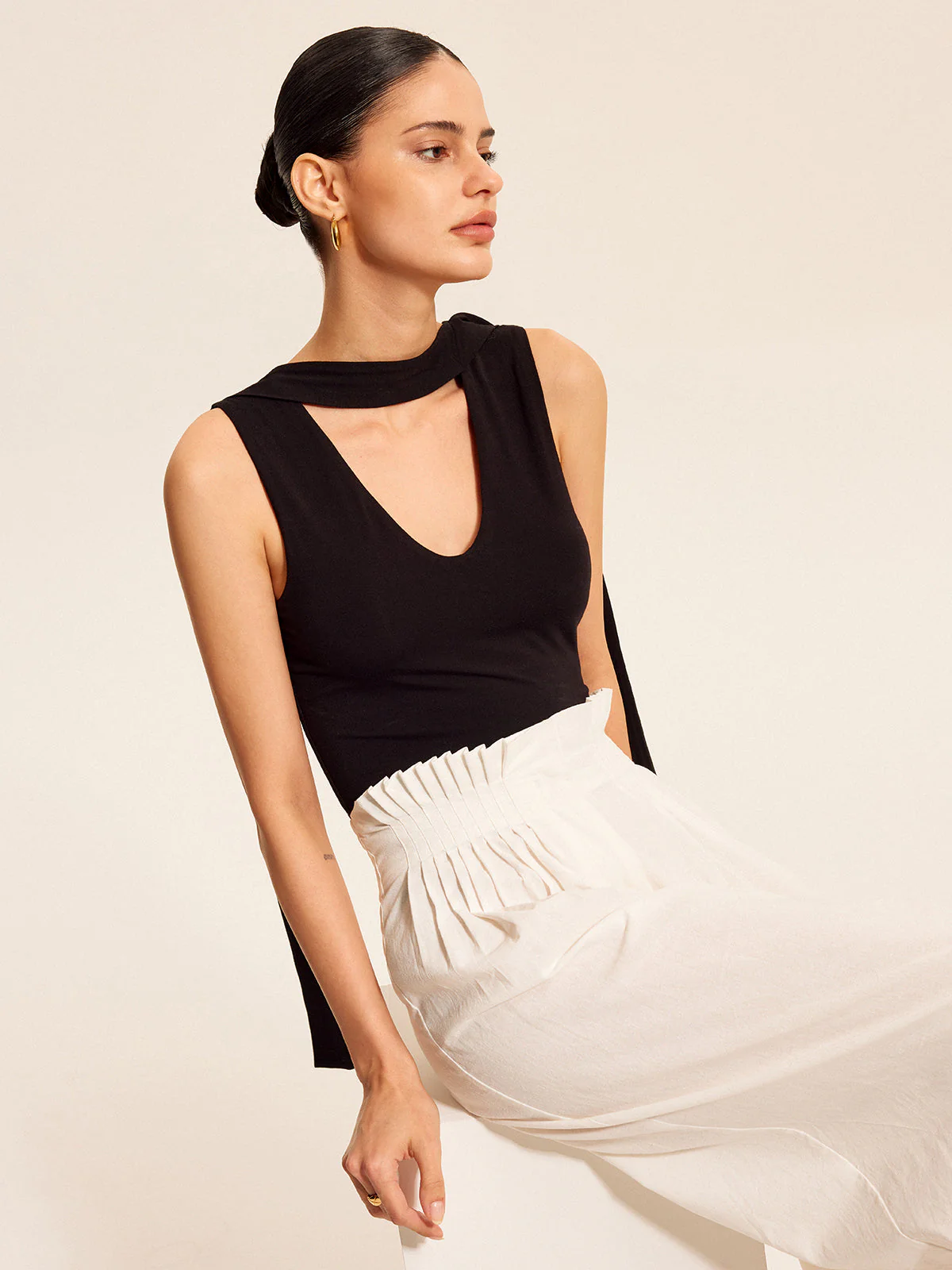 V-Neck Top With Scarf-Style Neck Tie - Image 6