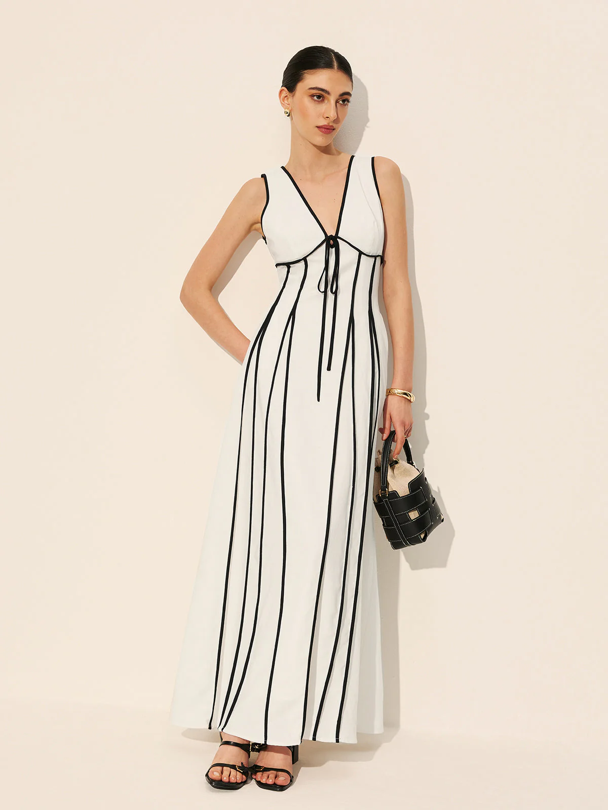 Contrast Trim Dress With Pockets - Image 4