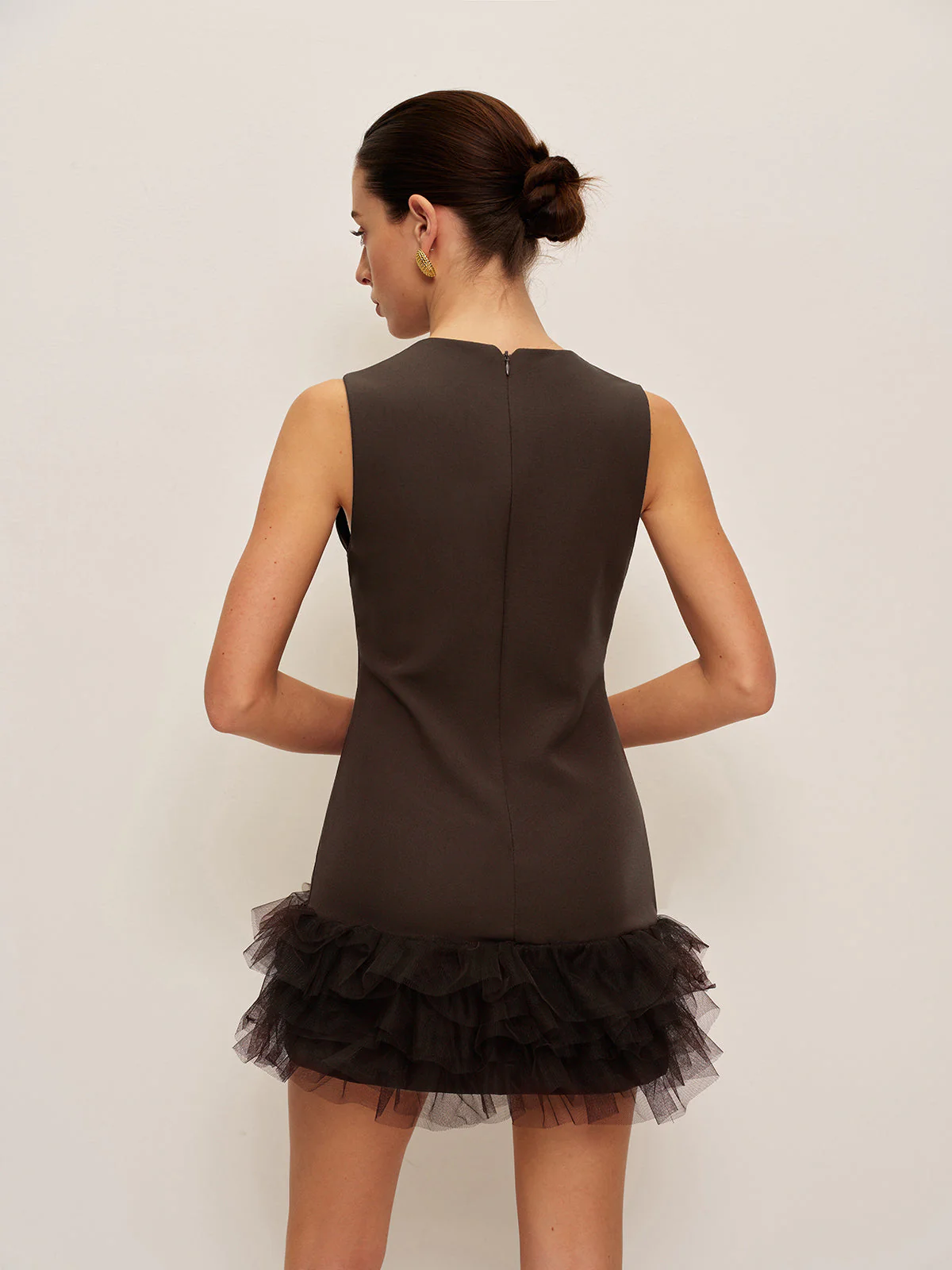 Ruffled Hem Sleeveless Dress - Image 6