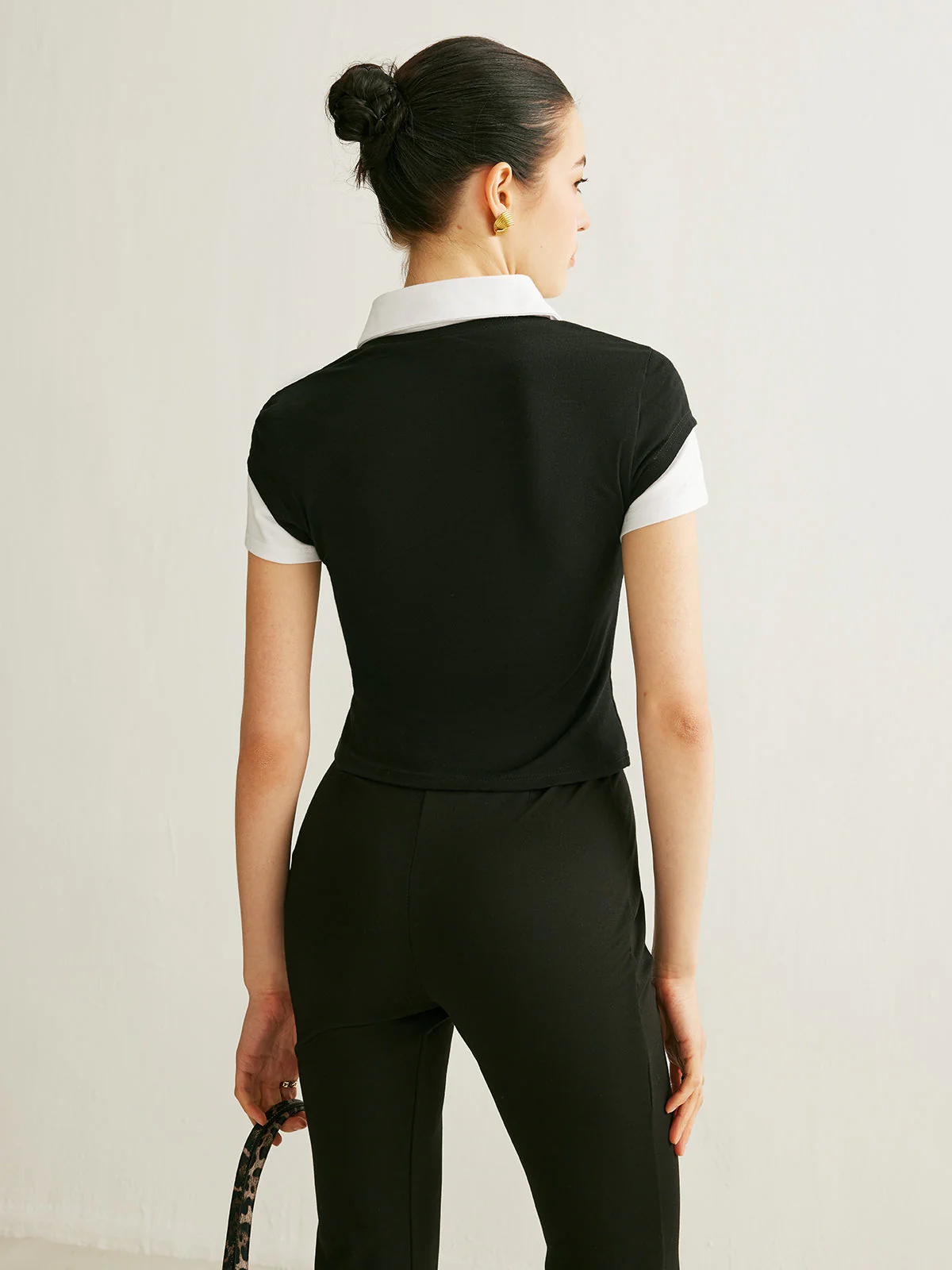 Polo Neck Color Block T-Shirt - Image 6