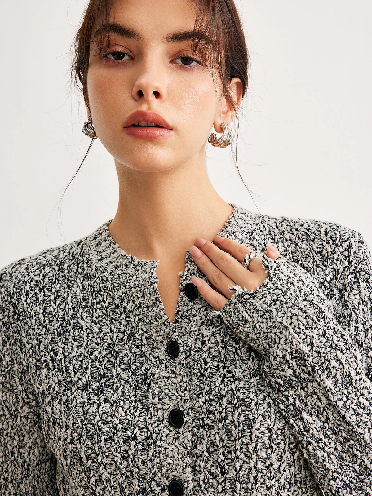 Raw Hem Button Slim Knit Top - Image 4