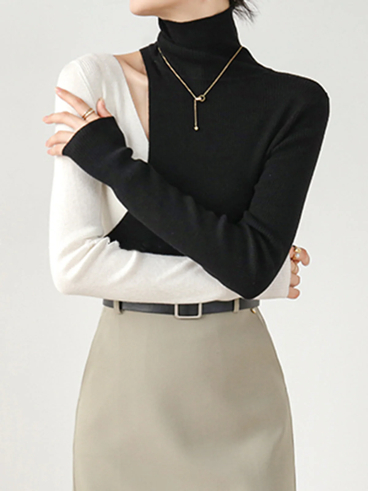 Color Block Cutout Knit Top - Image 3
