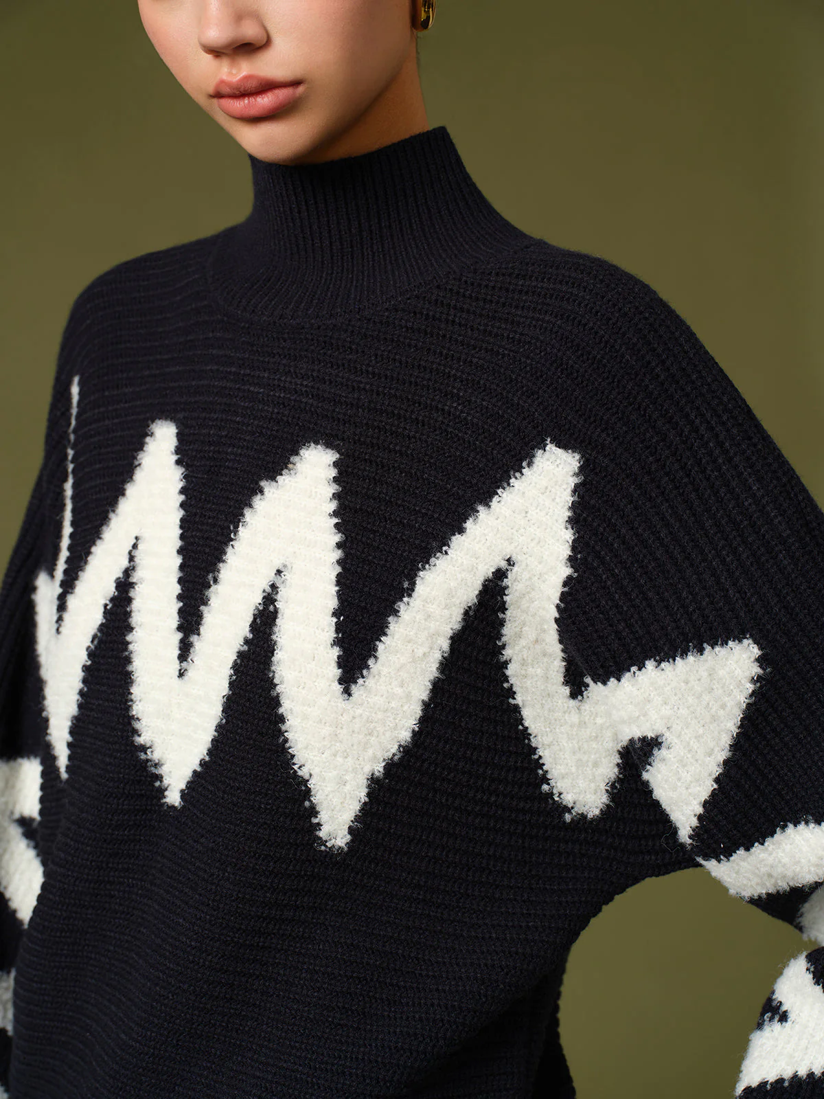 Mock Neck Contrast Binding Sweater - Image 5