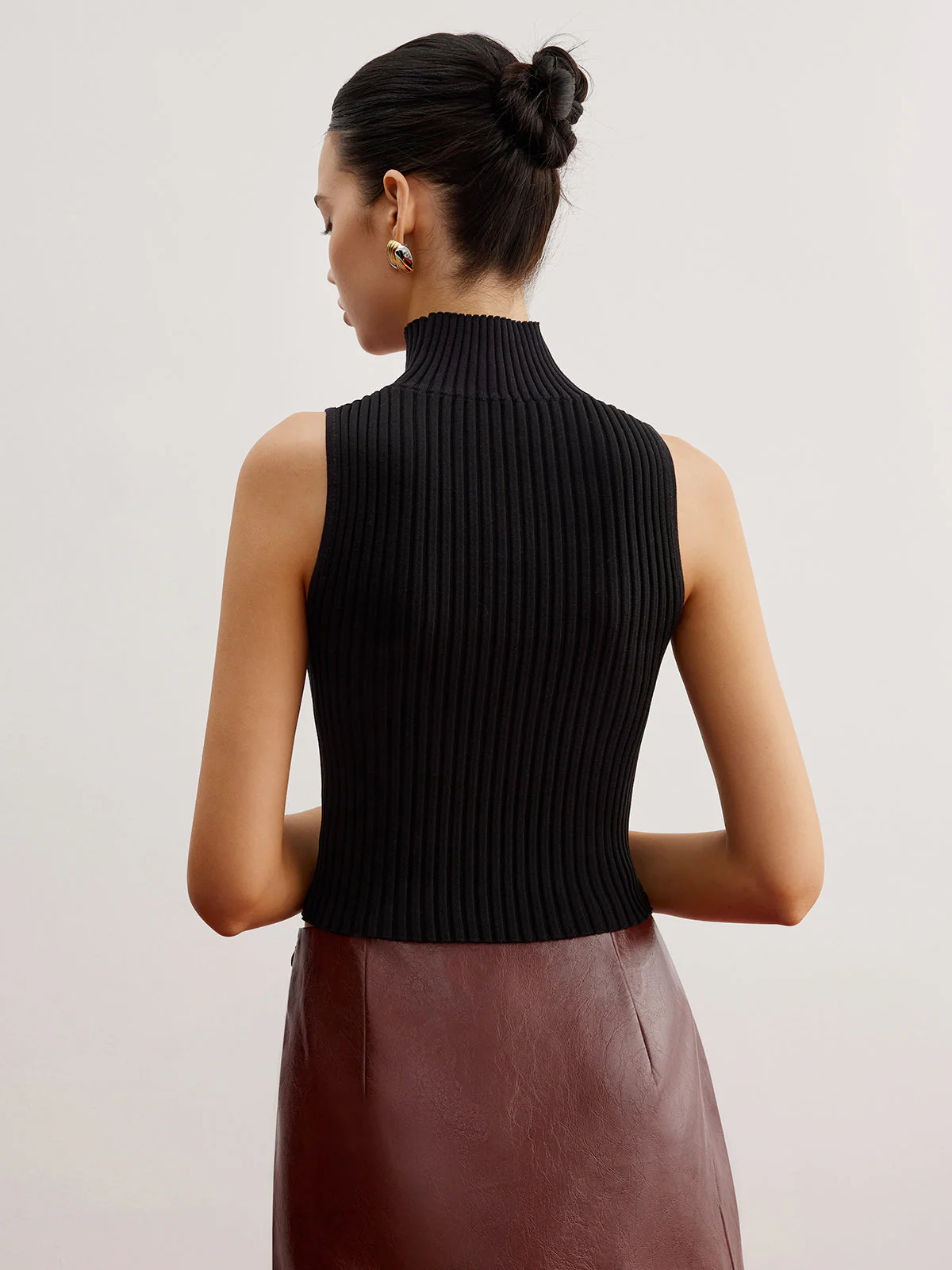 Crop Sheer Panel Sweater Vest - Image 6