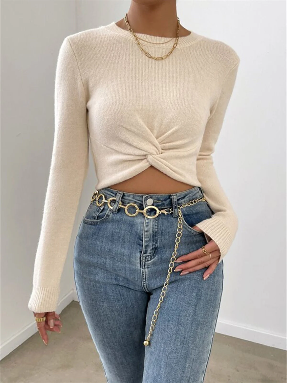 Plain Knotted Knit Top - Image 5