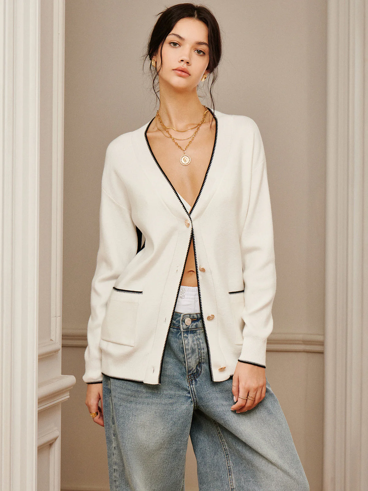 Casual Contrast Trim Knit Outerwear - Image 4
