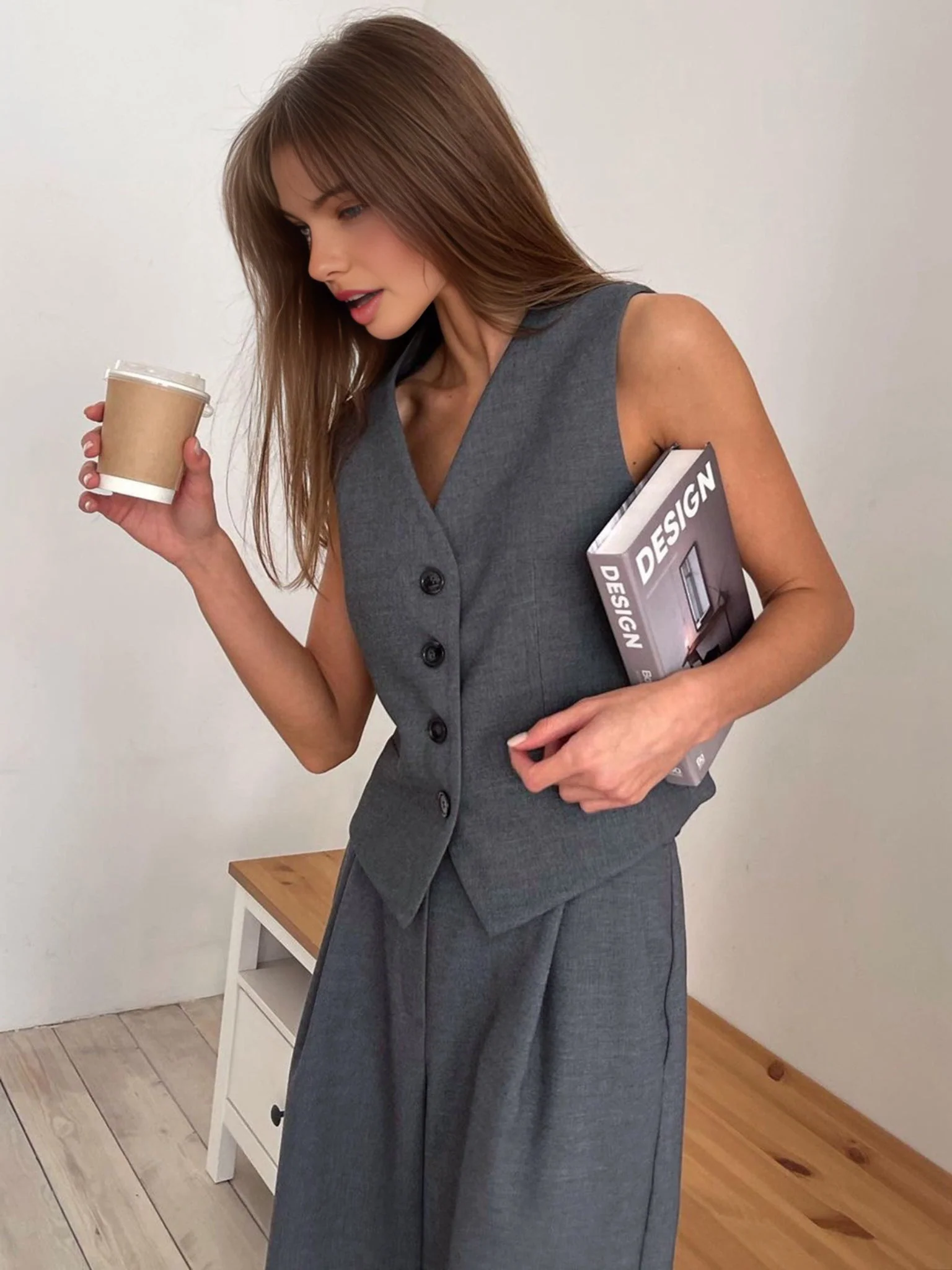 Solid Structured Suit Pants - Image 3