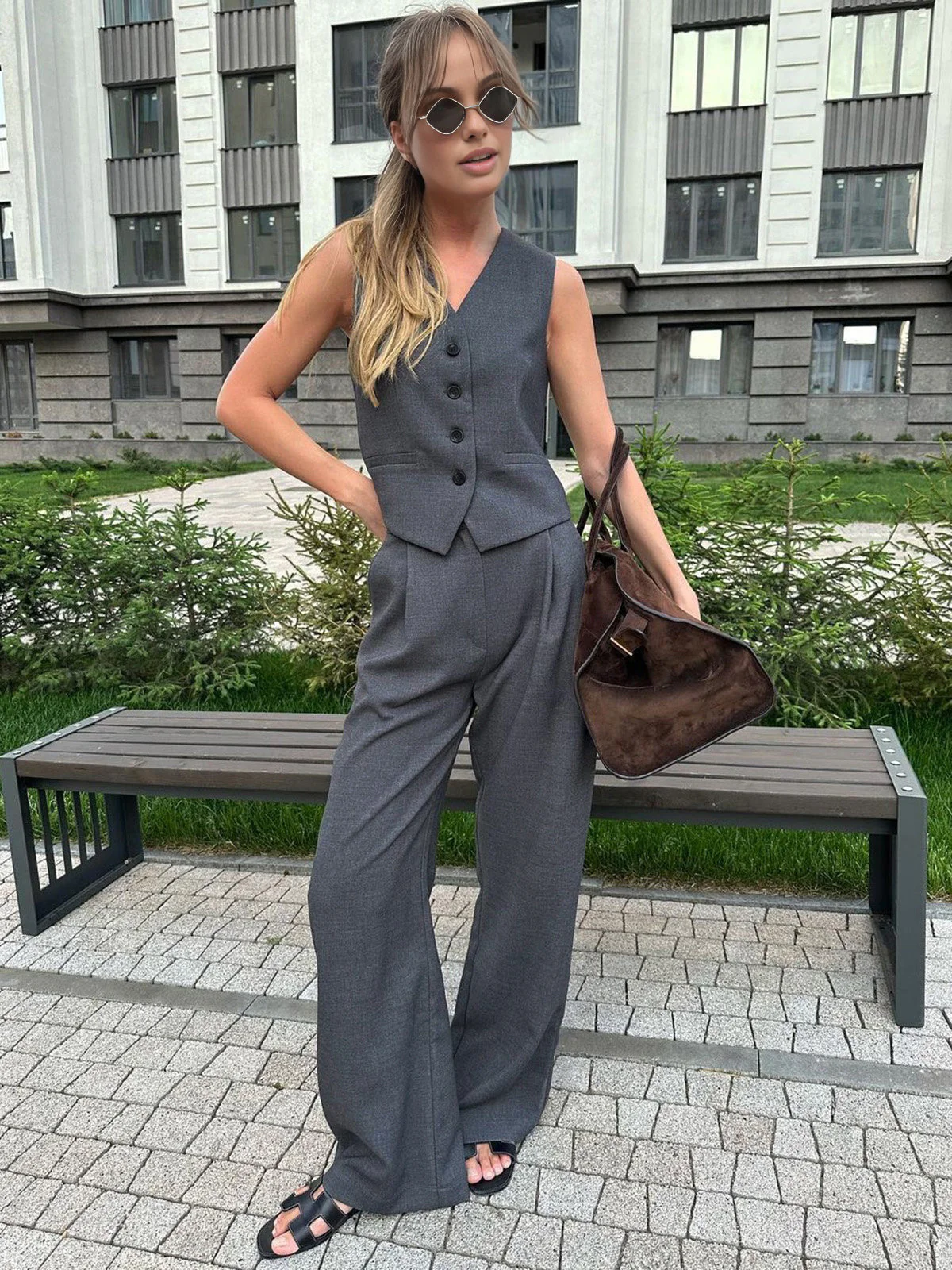 Solid Structured Suit Pants - Image 5