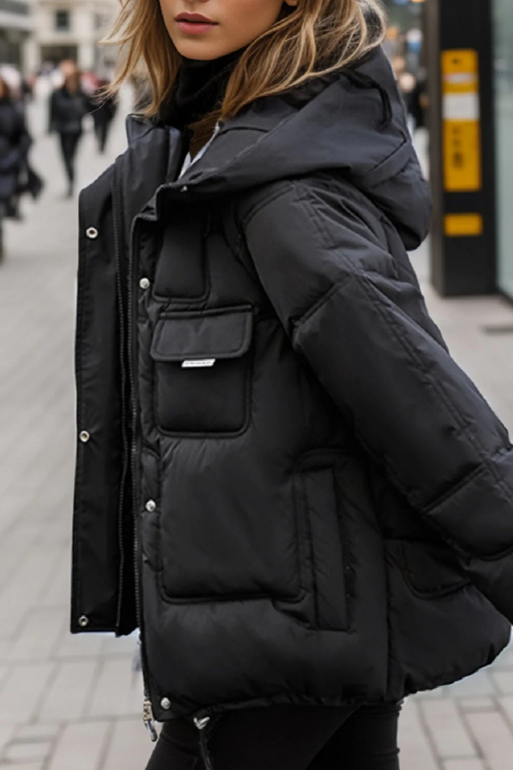 Cropped Insulated Cargo Puffer Jacket - Image 10