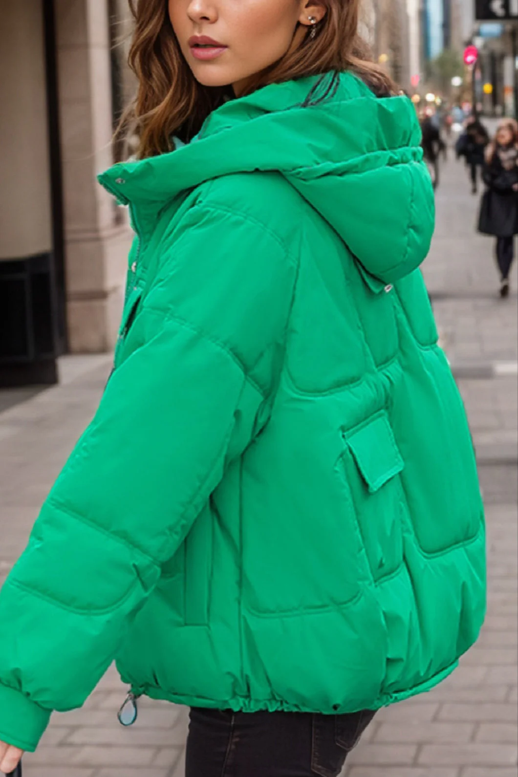 Cropped Insulated Cargo Puffer Jacket - Image 14