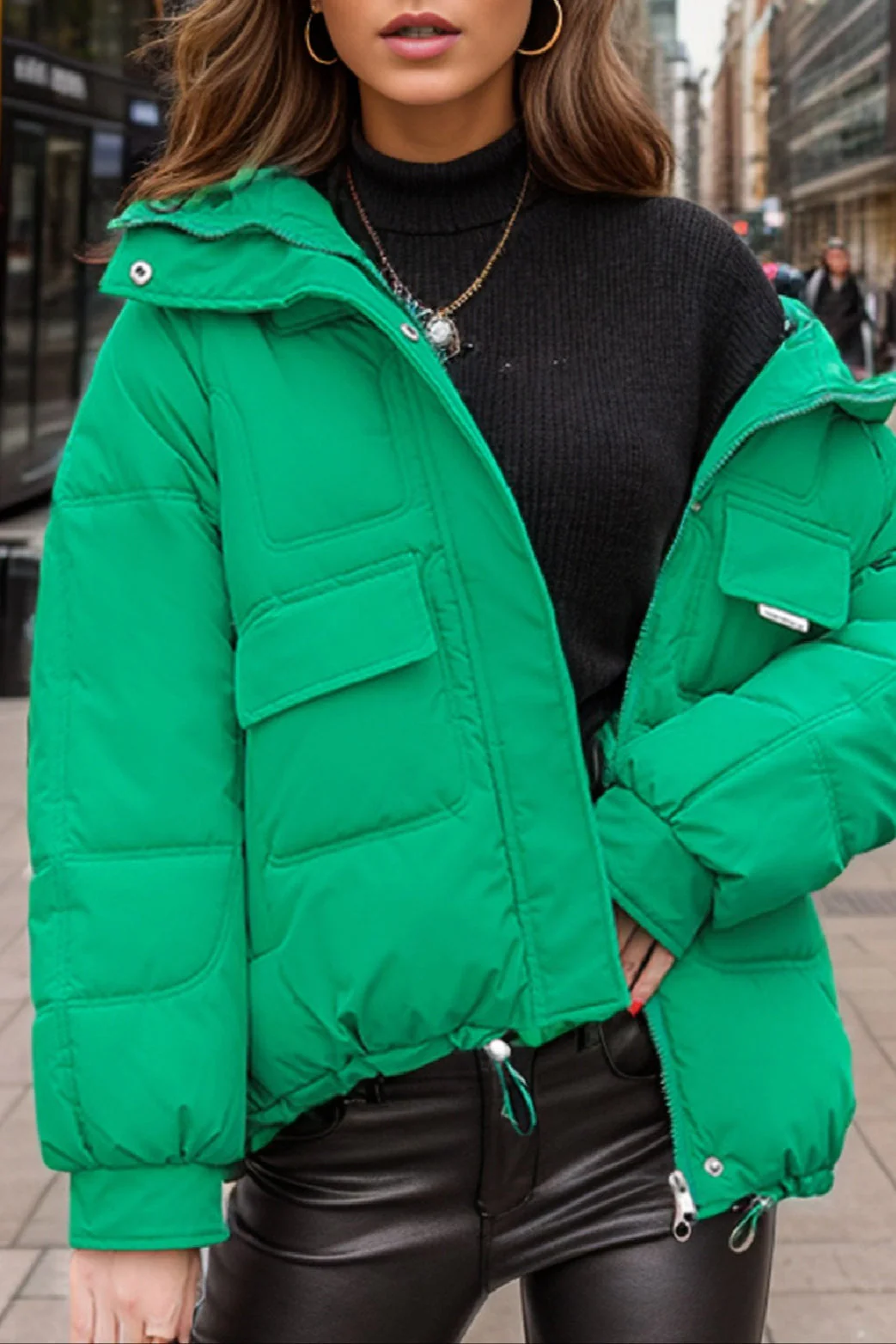Cropped Insulated Cargo Puffer Jacket - Image 15