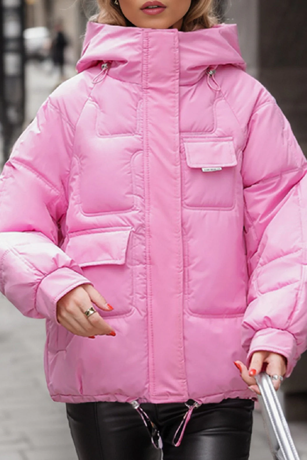 Cropped Insulated Cargo Puffer Jacket - Image 17