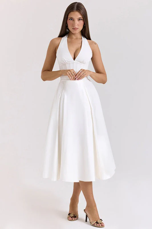 Elegant Deep V Halter Backless Maxi Party Dress - Image 2