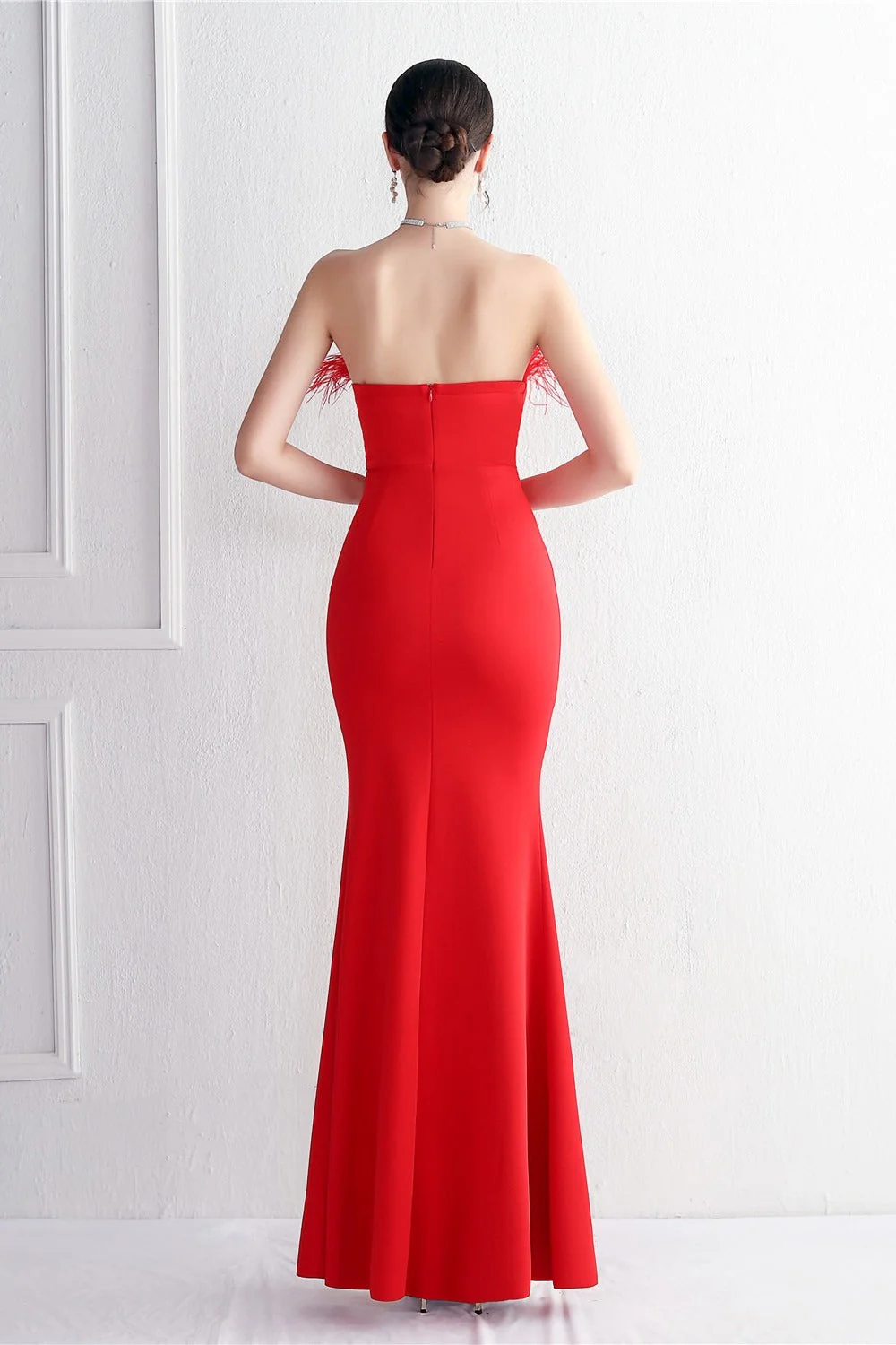 Elegant Feather Trim Strapless Formal Dress - Image 24