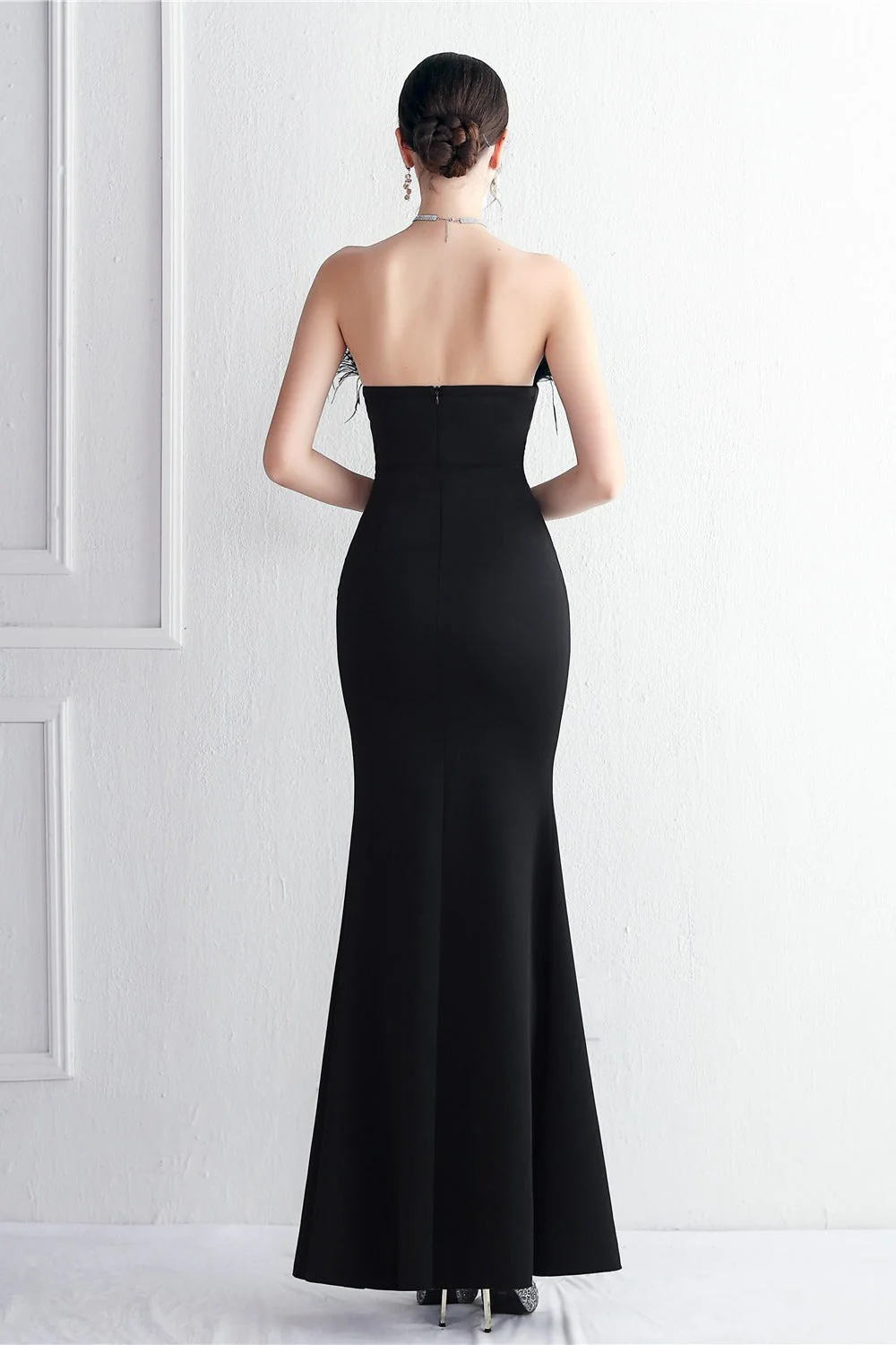 Elegant Feather Trim Strapless Formal Dress - Image 29