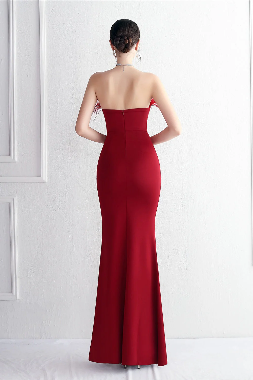 Elegant Feather Trim Strapless Formal Dress - Image 32